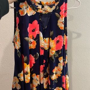 Women dress flowy